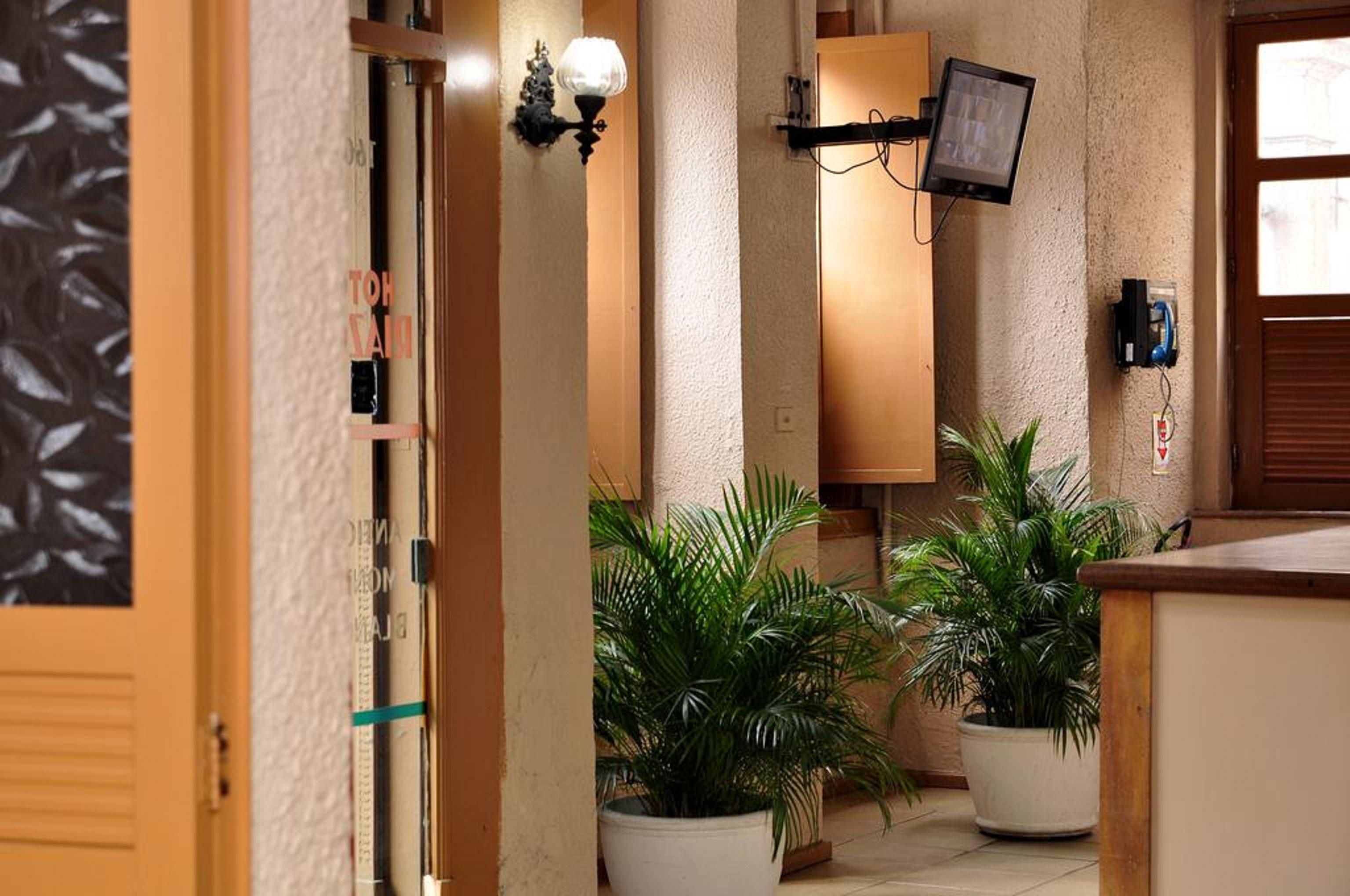 Hotel Plaza Riazor Рио-де-Жанейро Экстерьер фото